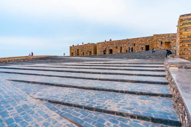 Les plateformes de service de la kasbah