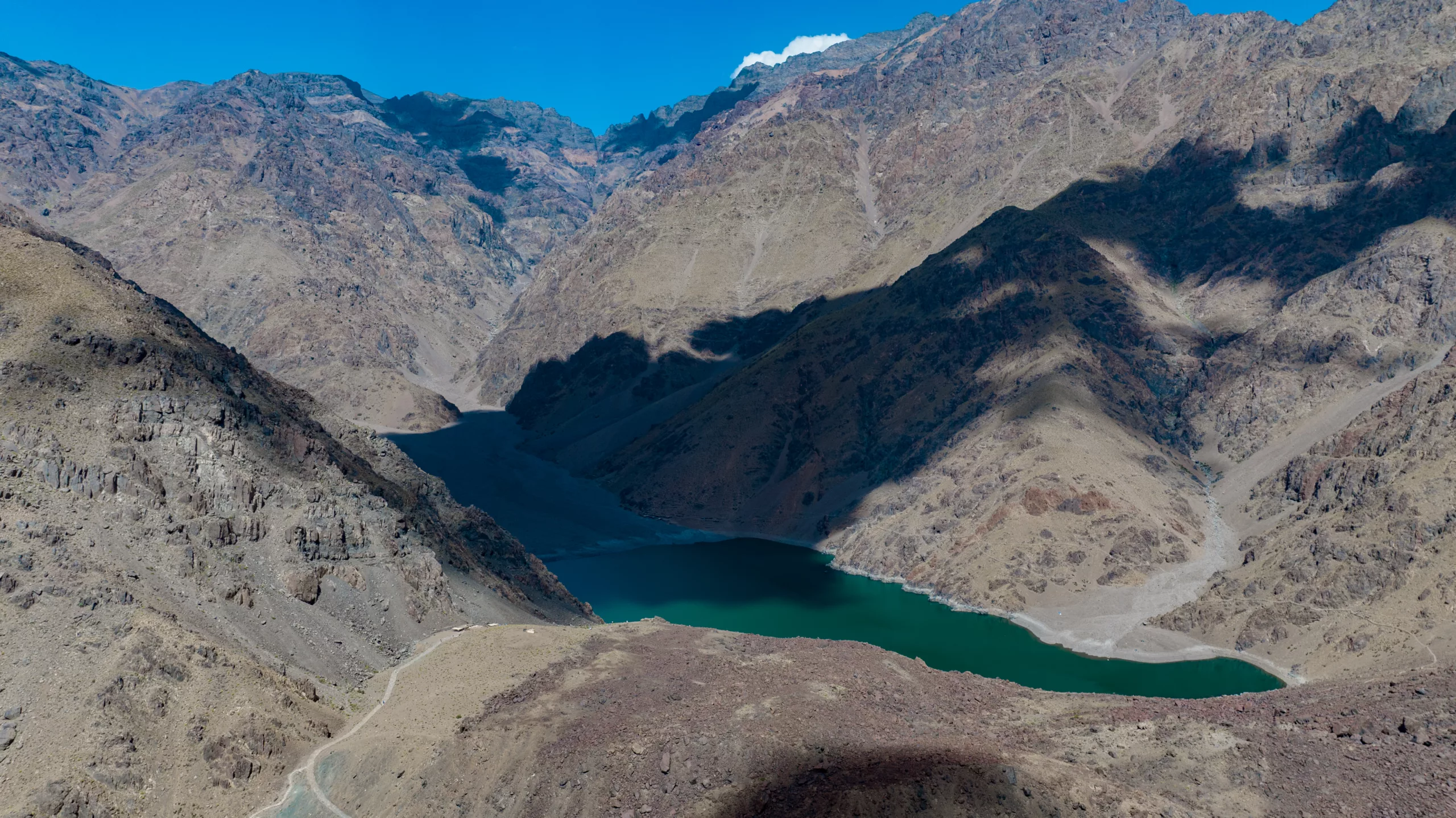 Lake Ifni and Surroundings