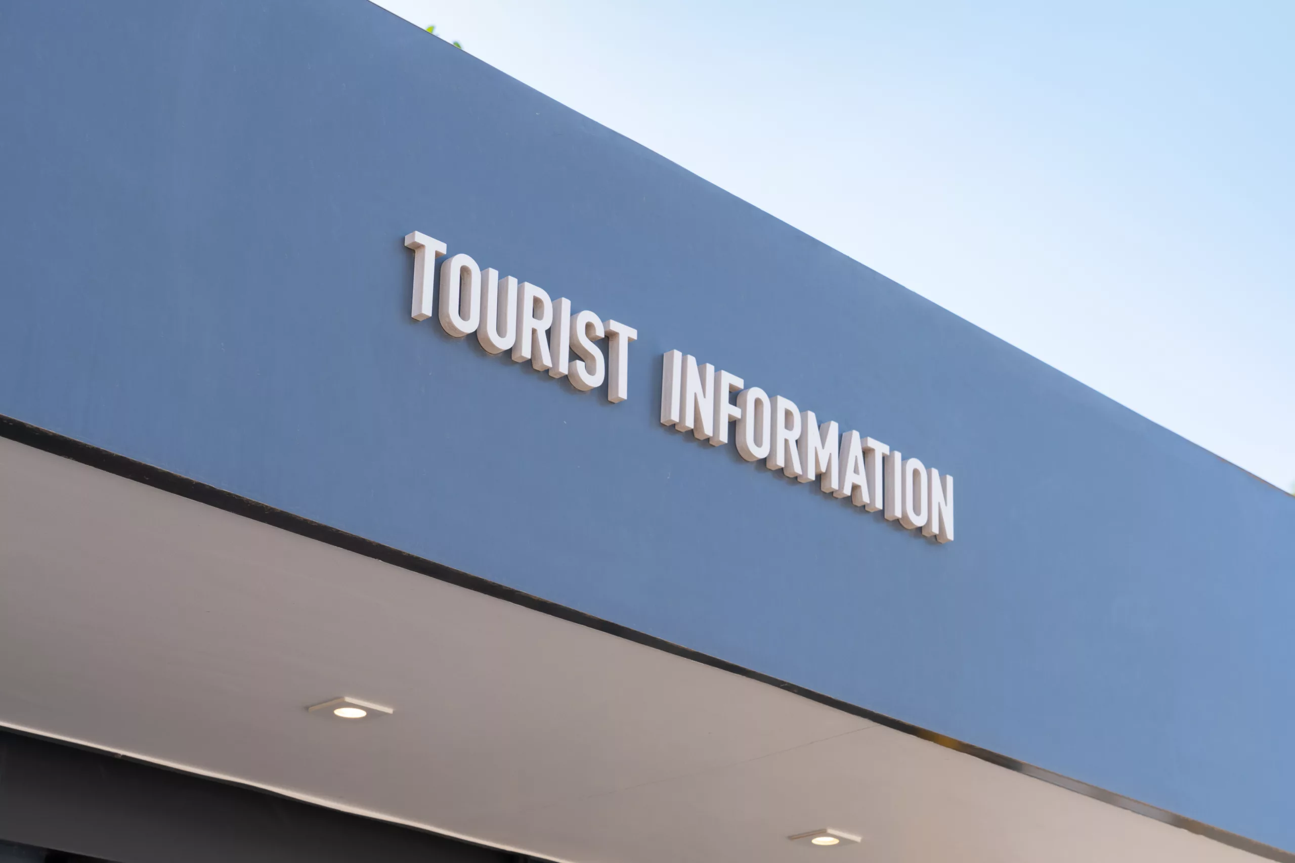 أكشاك المعلومات السياحية